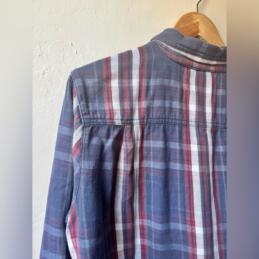 American Giant Vintage Flannel Plaid Slim Fit Women's Size Large - Picture 7 of 11